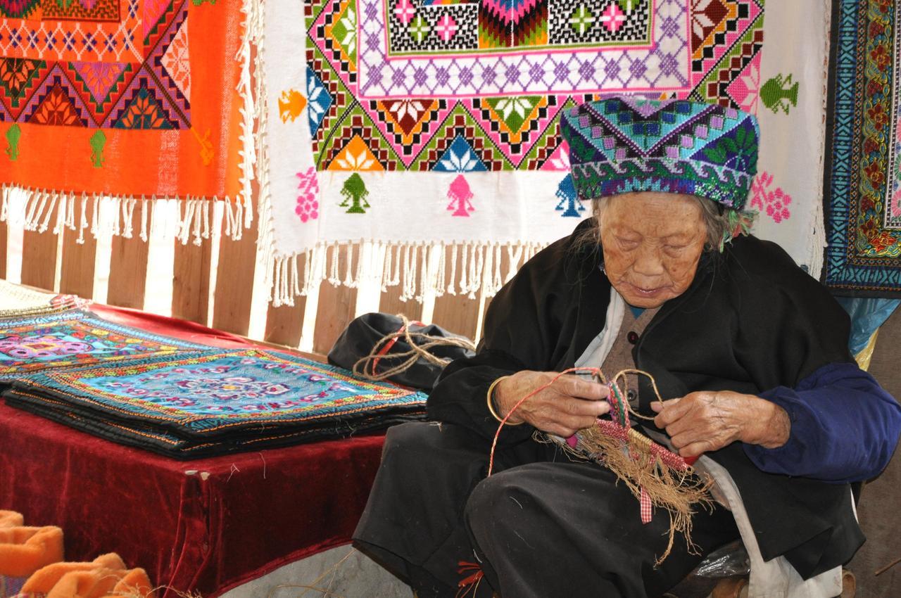 Longji Holiday Hotel Longsheng Εξωτερικό φωτογραφία